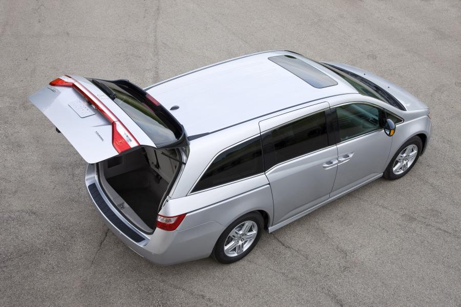  Honda Odyssey 2011 года  (фото 138 из 162)